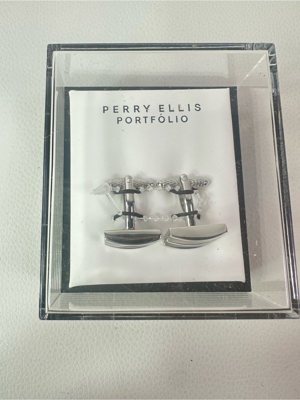 NEW IN BOX Perry Ellis Cufflinks Mens OS
Silver Grey GPC0010M - Picture 3 of 3
